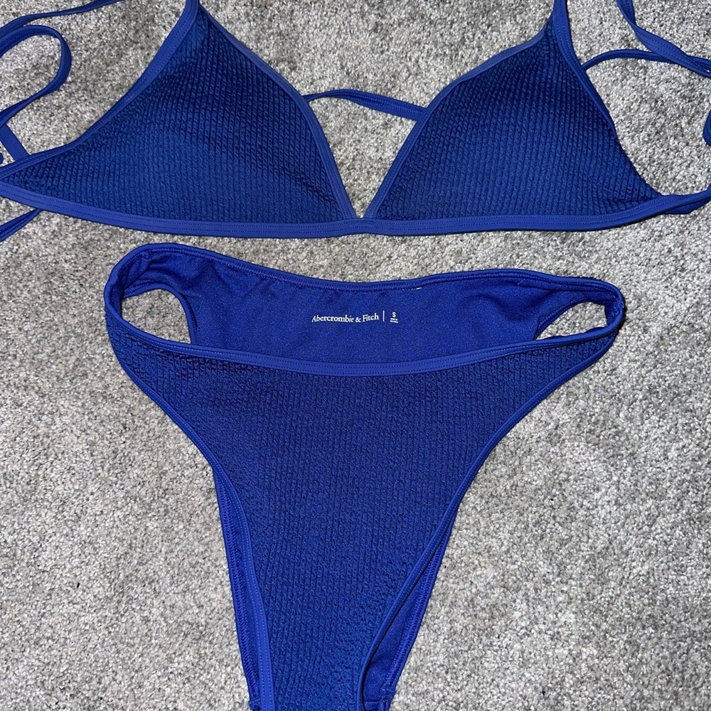 Abercrombie ribbed bikini